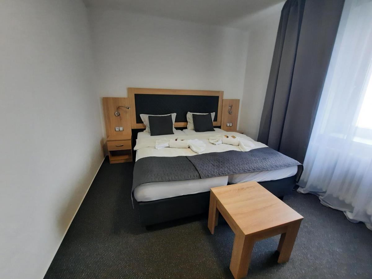 Hotel Cervenohorske Sedlo Loučná nad Desnou Kültér fotó