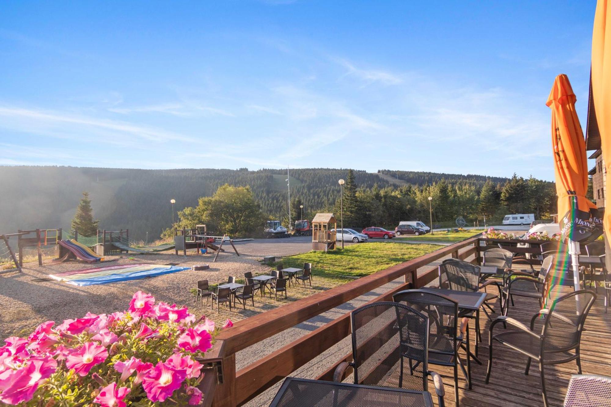 Hotel Cervenohorske Sedlo Loučná nad Desnou Kültér fotó