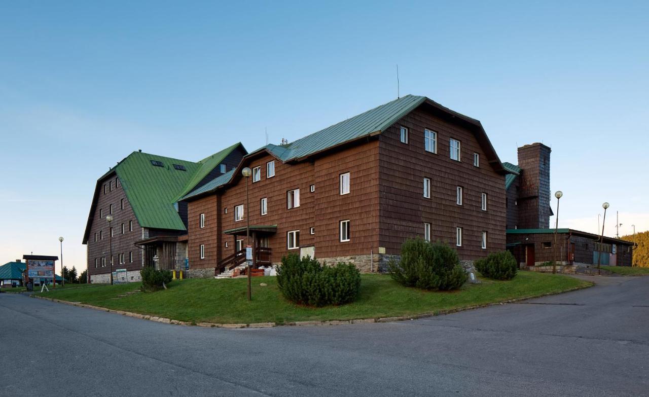 Hotel Cervenohorske Sedlo Loučná nad Desnou Kültér fotó